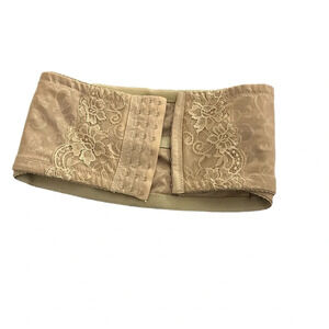 Waist Cincher Pelvic Corrector Lace Medium‎ New